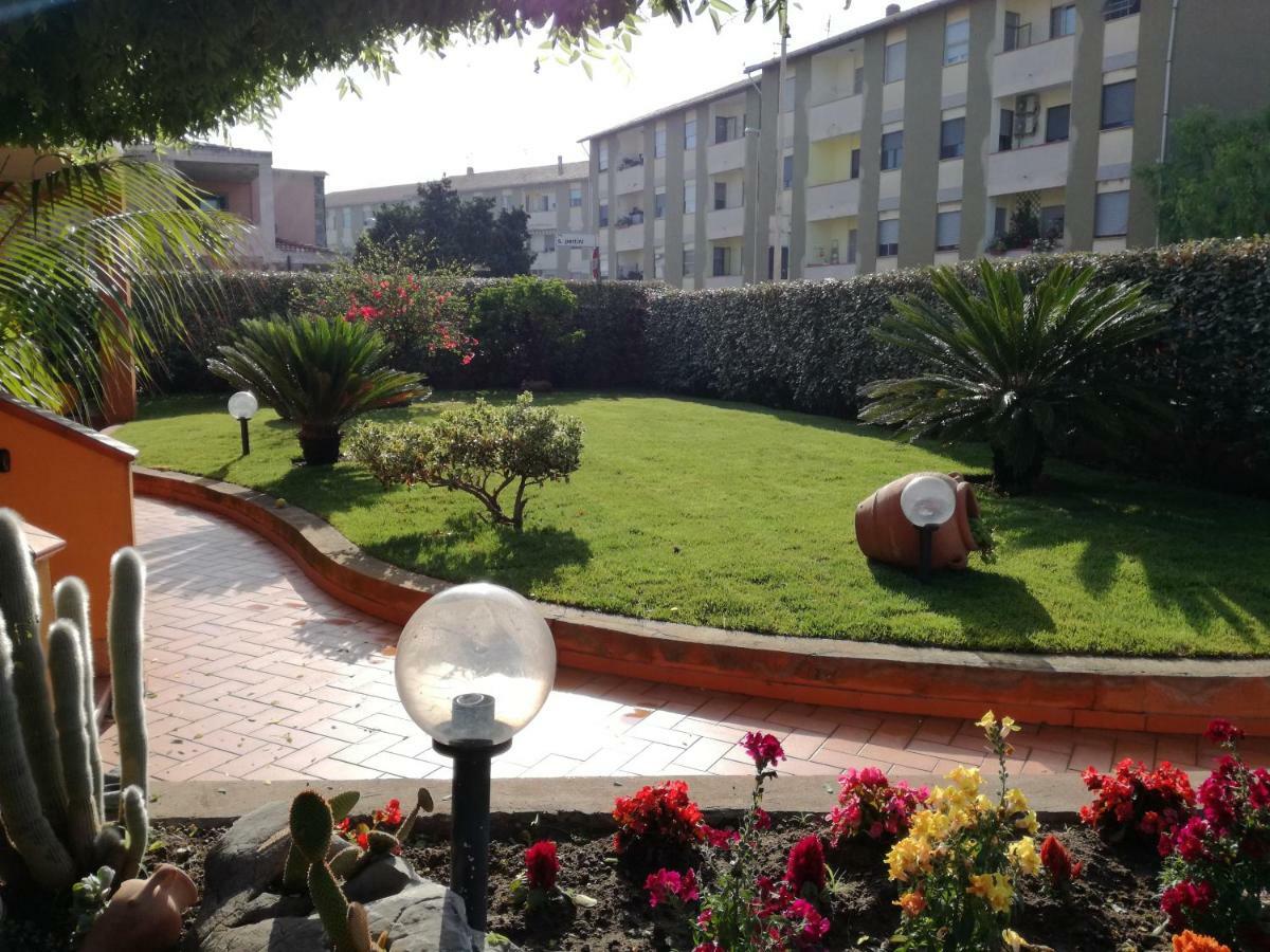 Casa Vacanze Villa Carmela Porto Torres Dış mekan fotoğraf